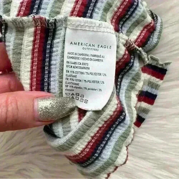 American Eagle Outfitters Cropped Ruffle Hem Striped Tee Small - Picture 6 of 6